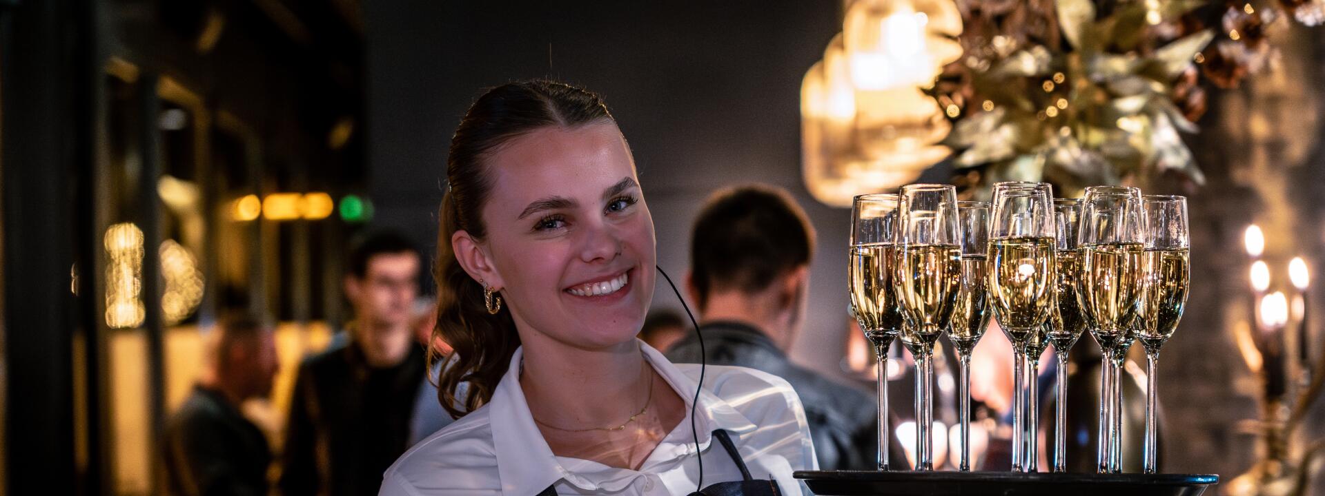 Medewerker champagne 3